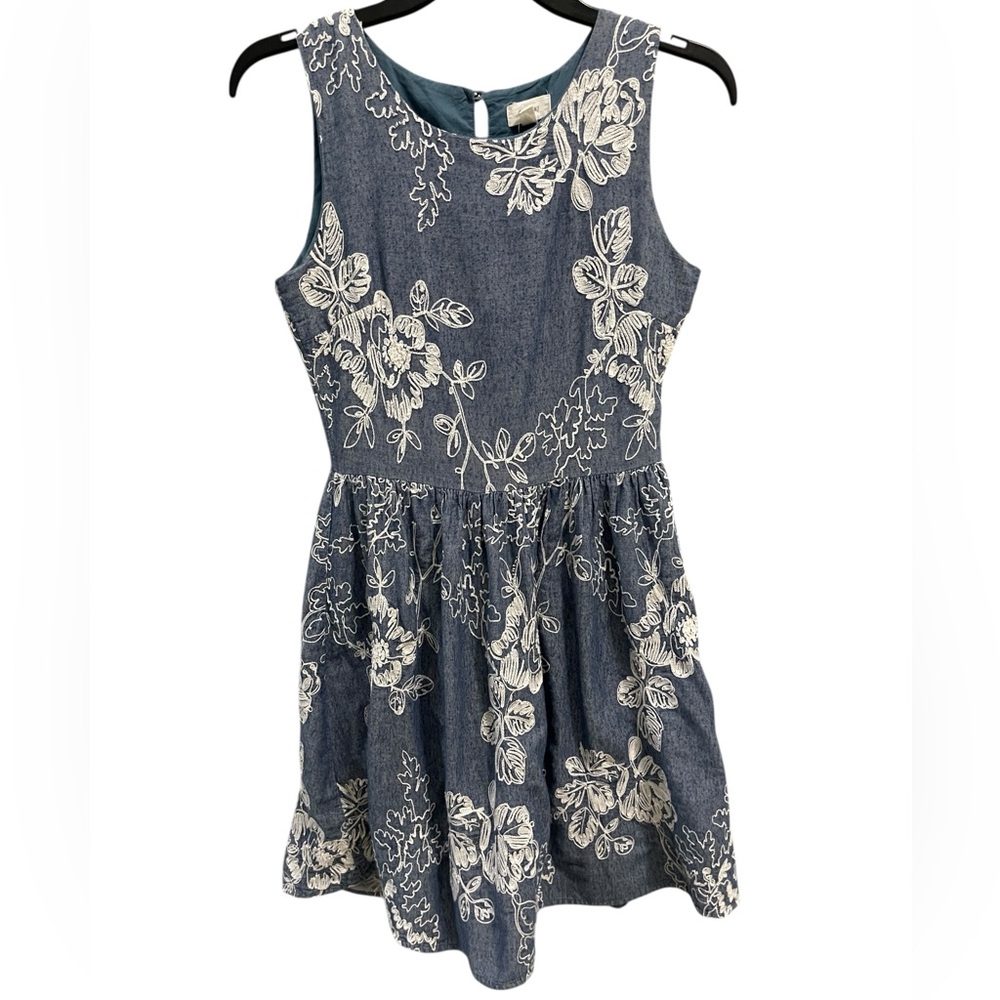Dress FREEWAY Chambray Embroidered Sleeveless small
